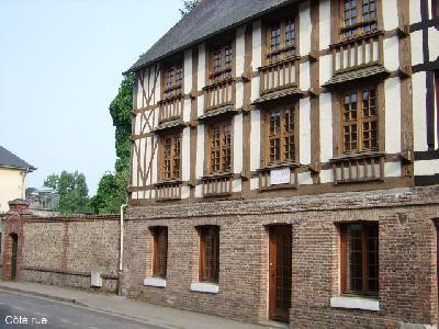 Grande maison ENTIEREMENT rénovée en 2011 photo 1